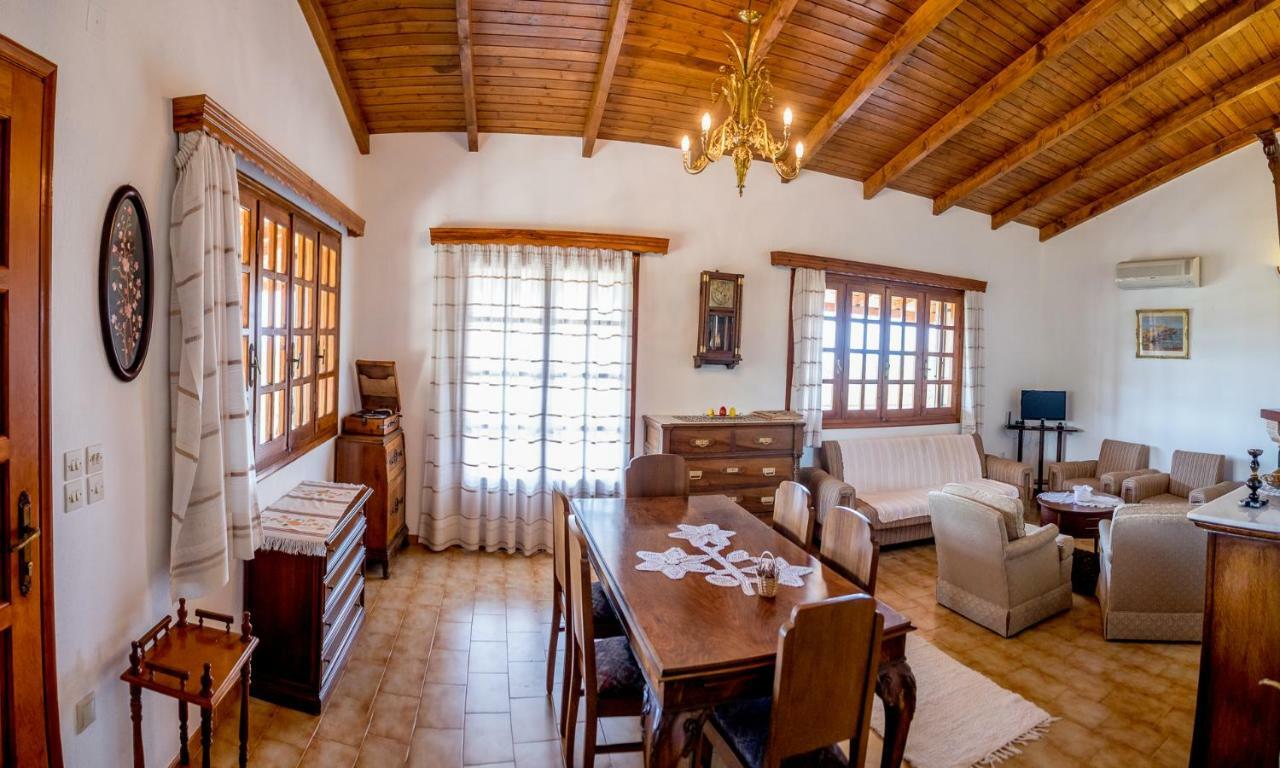 Villa Artjeta Kastrosikia Luaran gambar