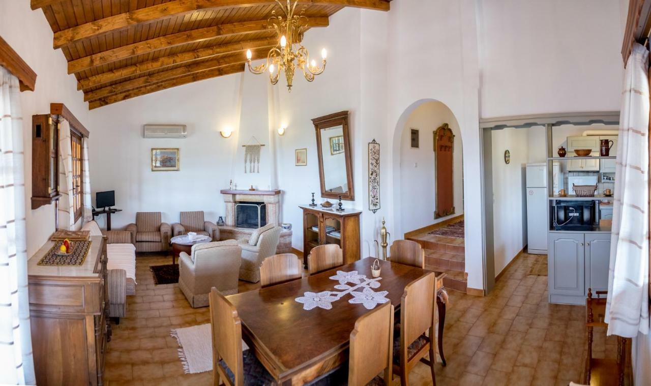 Villa Artjeta Kastrosikia Luaran gambar